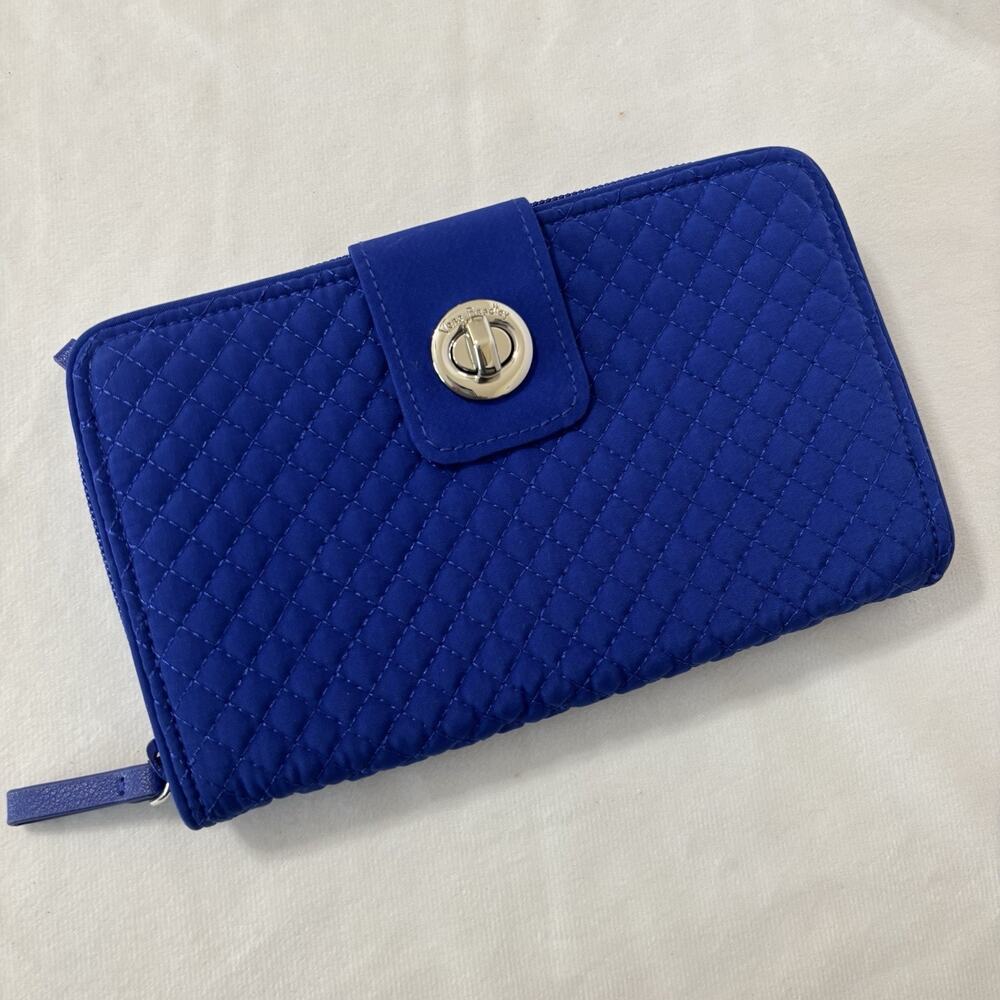 Vera Bradley RFID Turnlock Zip Organizer Wallet - Gage Blue Microfiber - NWT